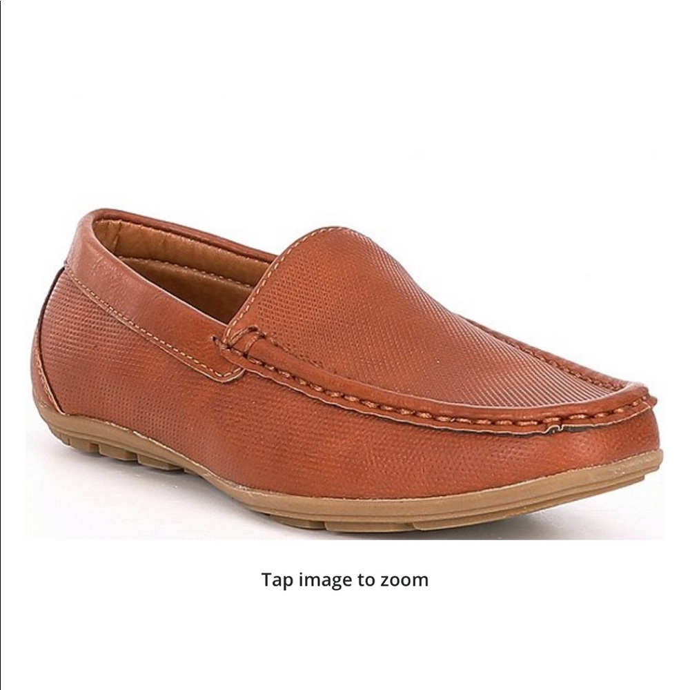 Boys Sz 5 Steve Madden loafers